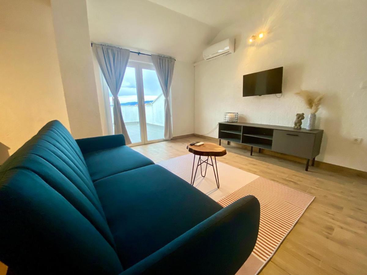 Apartments Down Town Сень Екстер'єр фото
